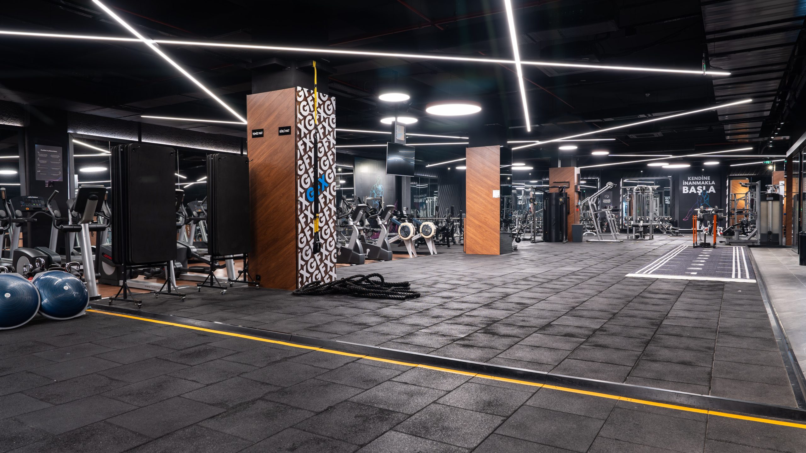 MACFit Adana 01 Burda galeri fotoğrafı